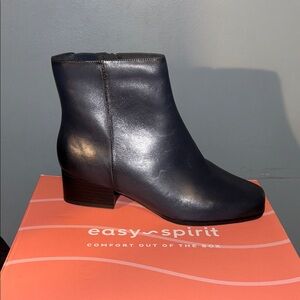 Easy Spirit Women's Dark Ankle Booties